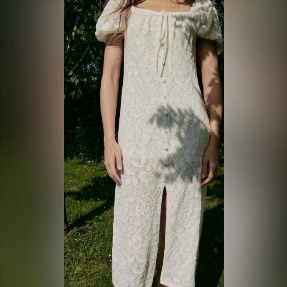 Zara Cream Lace Midi Dress
